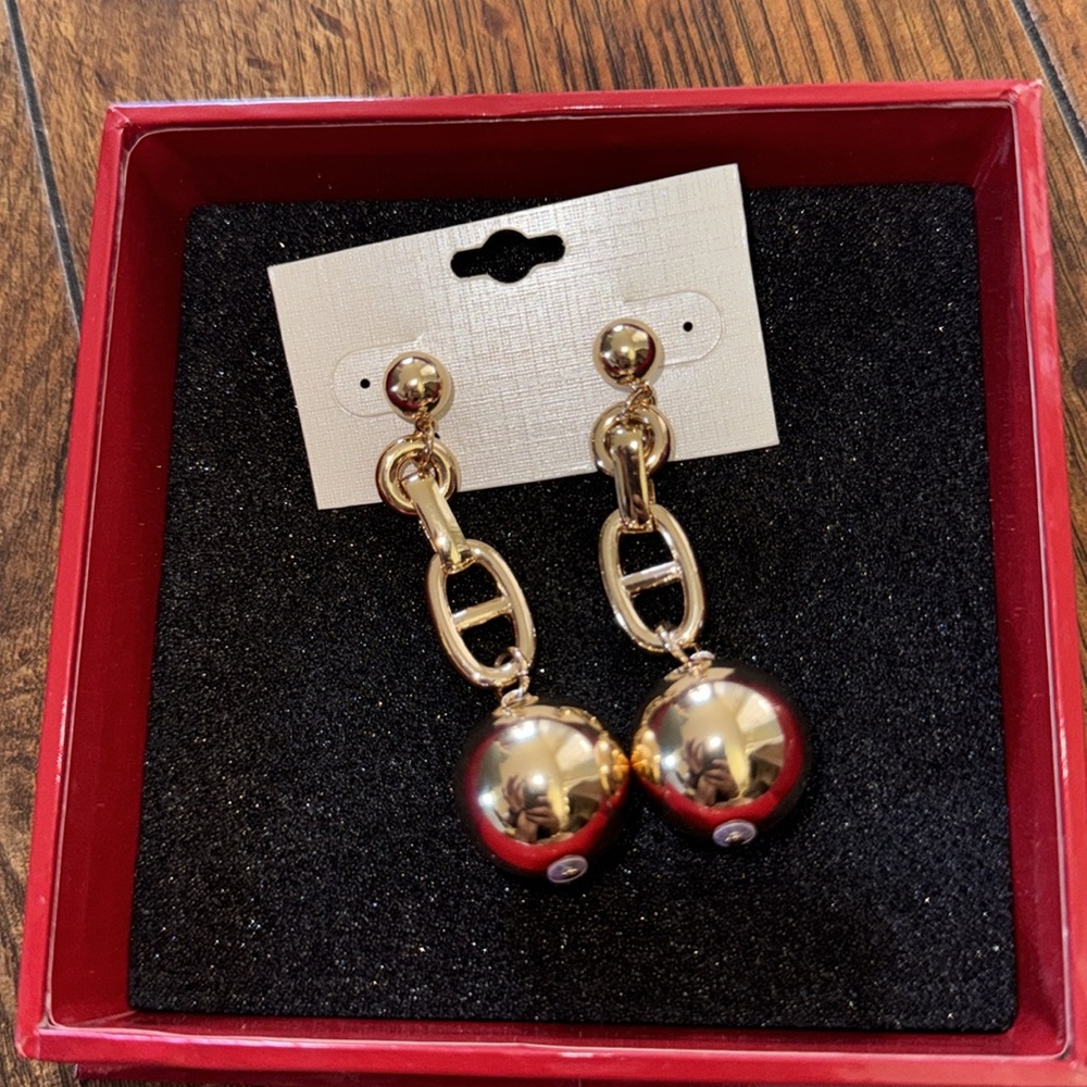 Gold Dangle Earrings
